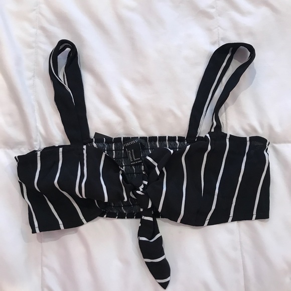 Forever 21 Tops - Tie Cropped Top